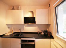 K�chenfront Helles, sanierte Studio-Apartment mit Fahrstuhl und Stellplatz - Provisionsfrei