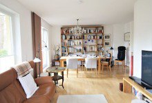 Wohn / Esszimmer Vermietete elegante Maisonette-Wohnung im vornehmen Nikolassee mit EBK und Garten
