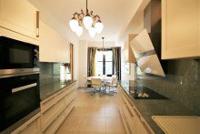 K�che Fussl�ufig Kudamm 3-Zimmer- Wohnung mit zwei Terrassen und Luxus-Einbauk�che in den Roseng�rten