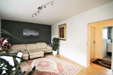 Wohnzimmer Helles, sanierte Studio-Apartment mit Fahrstuhl und Stellplatz - Provisionsfrei